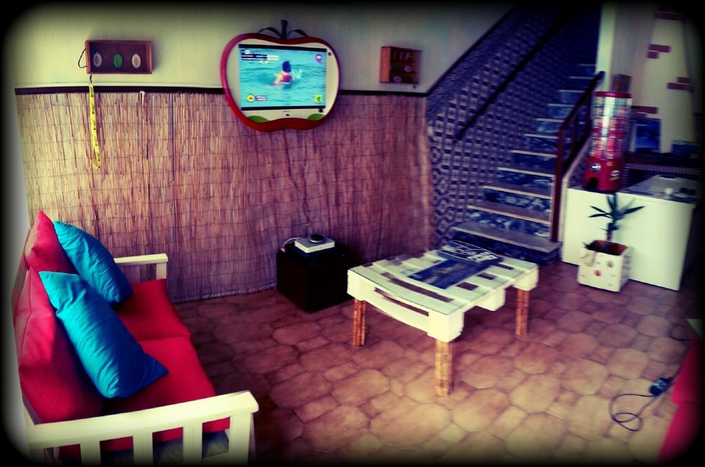 Swordfish Eco-House Penicheヴィラ エクステリア 写真